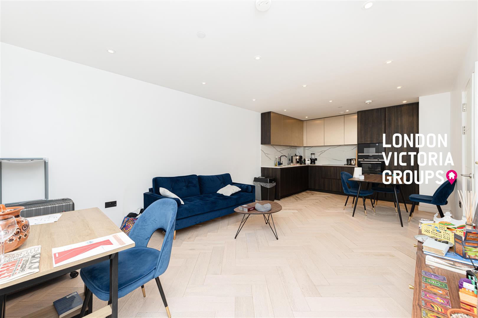 3 bed property in Luxe Tower, 12 Dock Street, London
